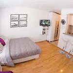 Diamond Apartments
